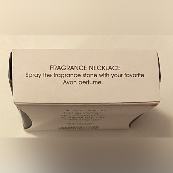 New AVON Essential Oil Lava Heart in original box - Picture 3 of 13